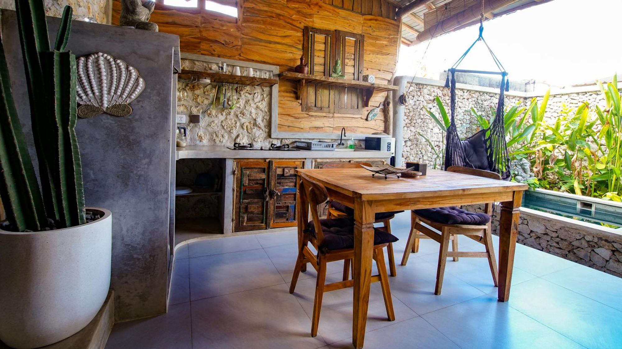 Alma Surf 6 - Cozy 01 Bed With Private Pool Uluwatu (Bali)