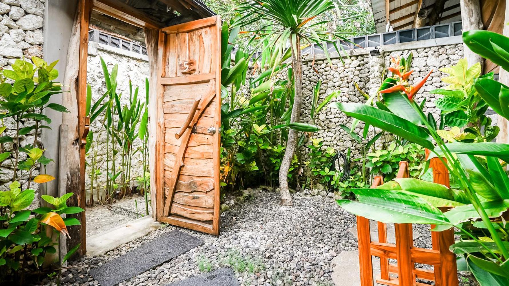 Alma Surf 6 - Cozy 01 Bed With Private Pool Apartemen Uluwatu (Bali)