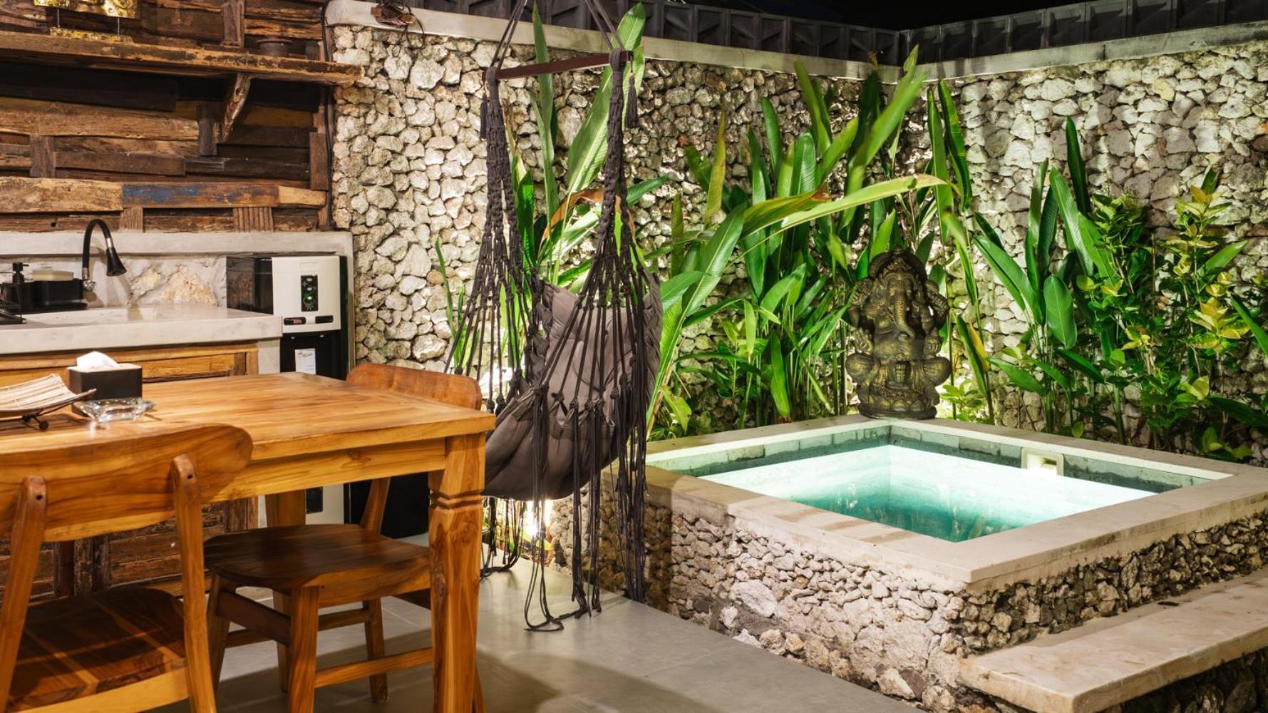 Apartemen Alma Surf 6 - Cozy 01 Bed With Private Pool
